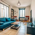 Maison De Village Cosy Avec Terrasse Privee * Saint-Marcel-de-Careiret