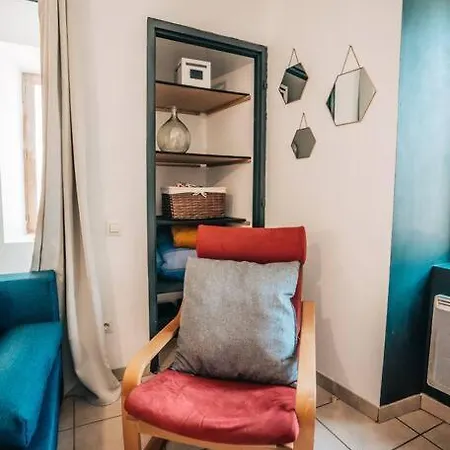 Maison De Village Cosy Avec Terrasse Privee Casa de Férias
